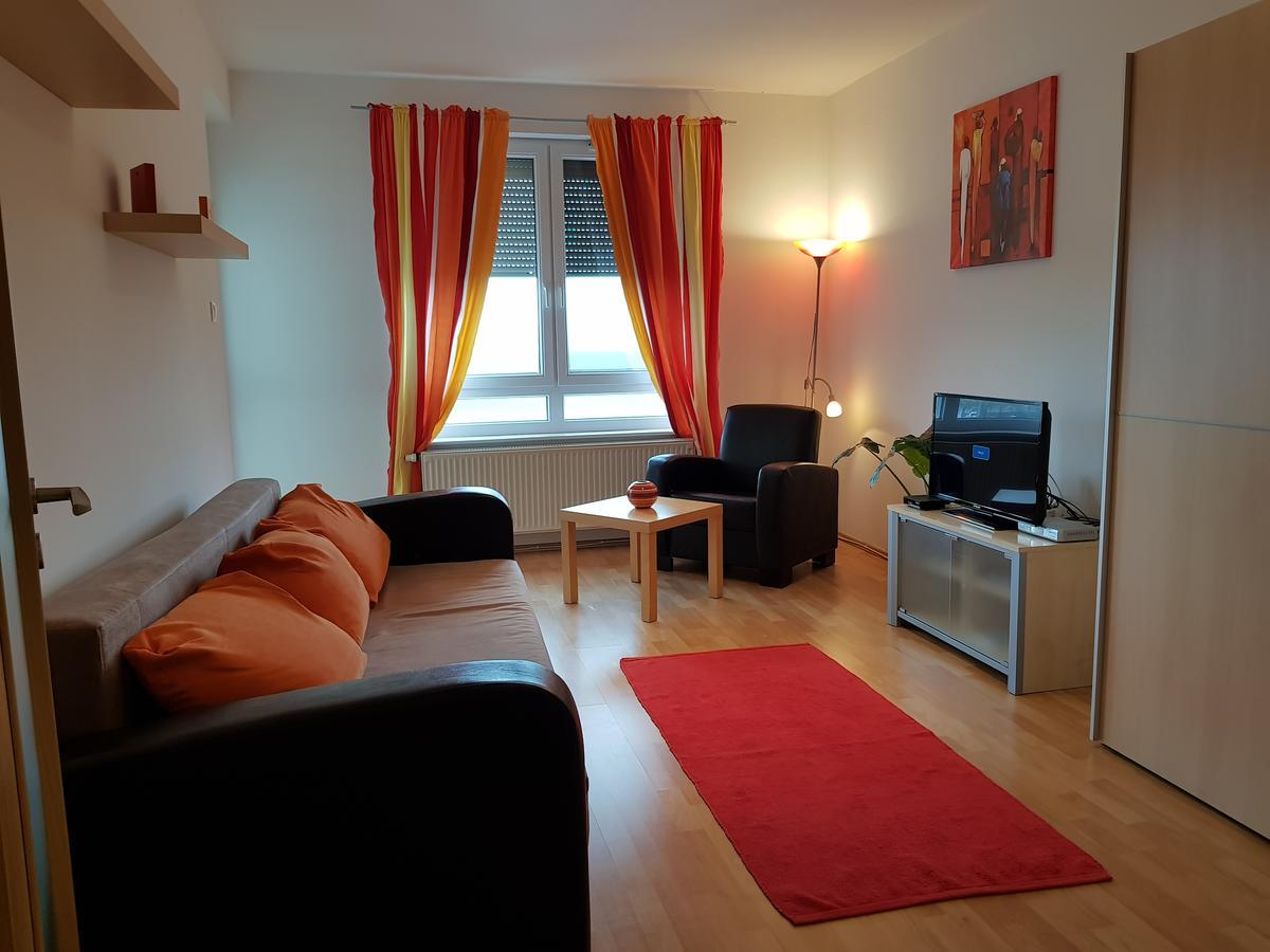 Mészáros apartman Bük Esterno foto